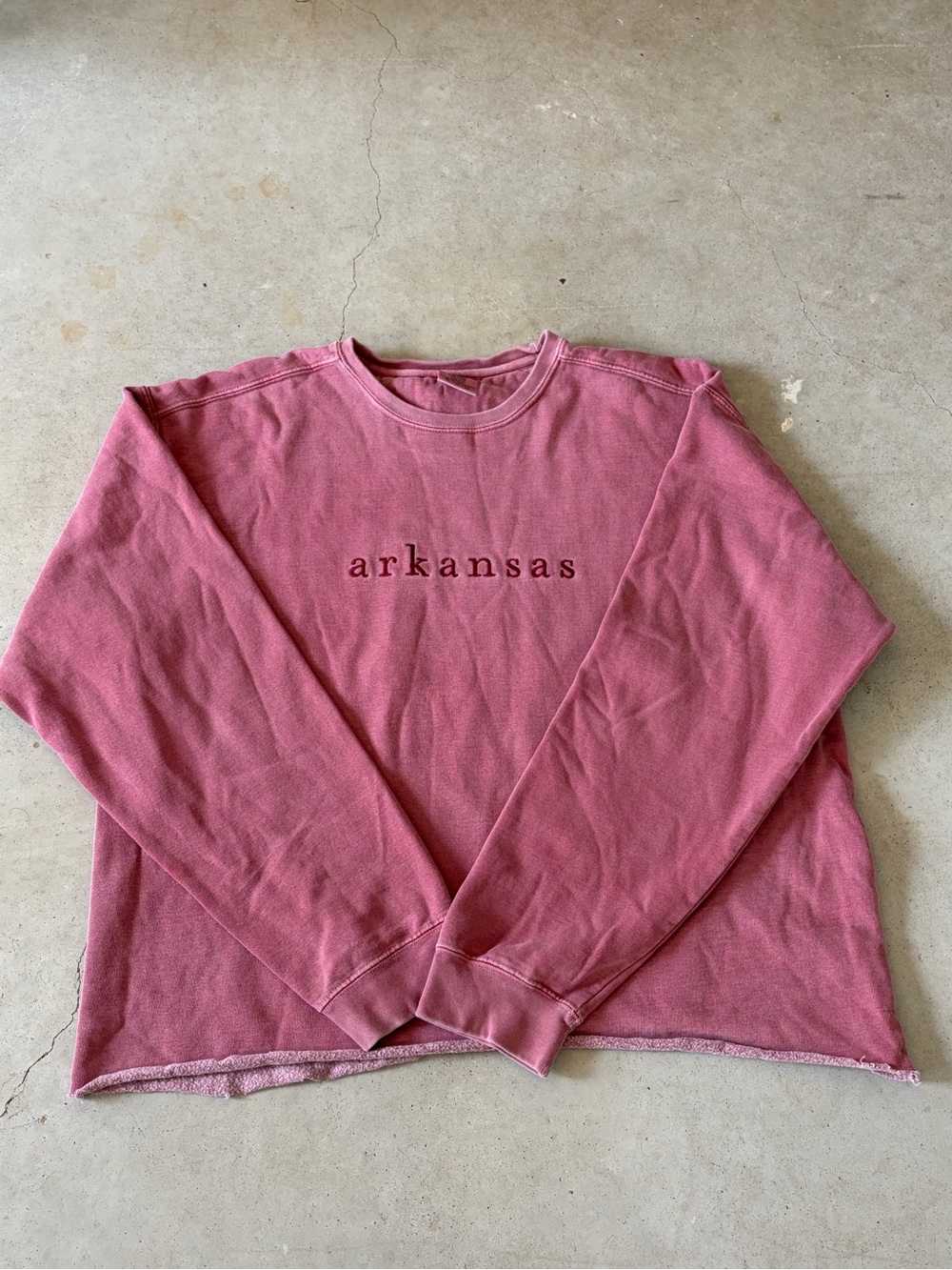 Comfort Colors Arkansas Red Faded Raw Hem Sweatshirt XL